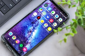 ¿No quieres que encuentren una aplicación en tu teléfono? Así la puedes ocultar en menos de 5 minutos