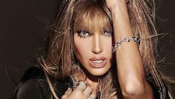 Anahí rompe en llanto al escuchar el nuevo tema de RBD