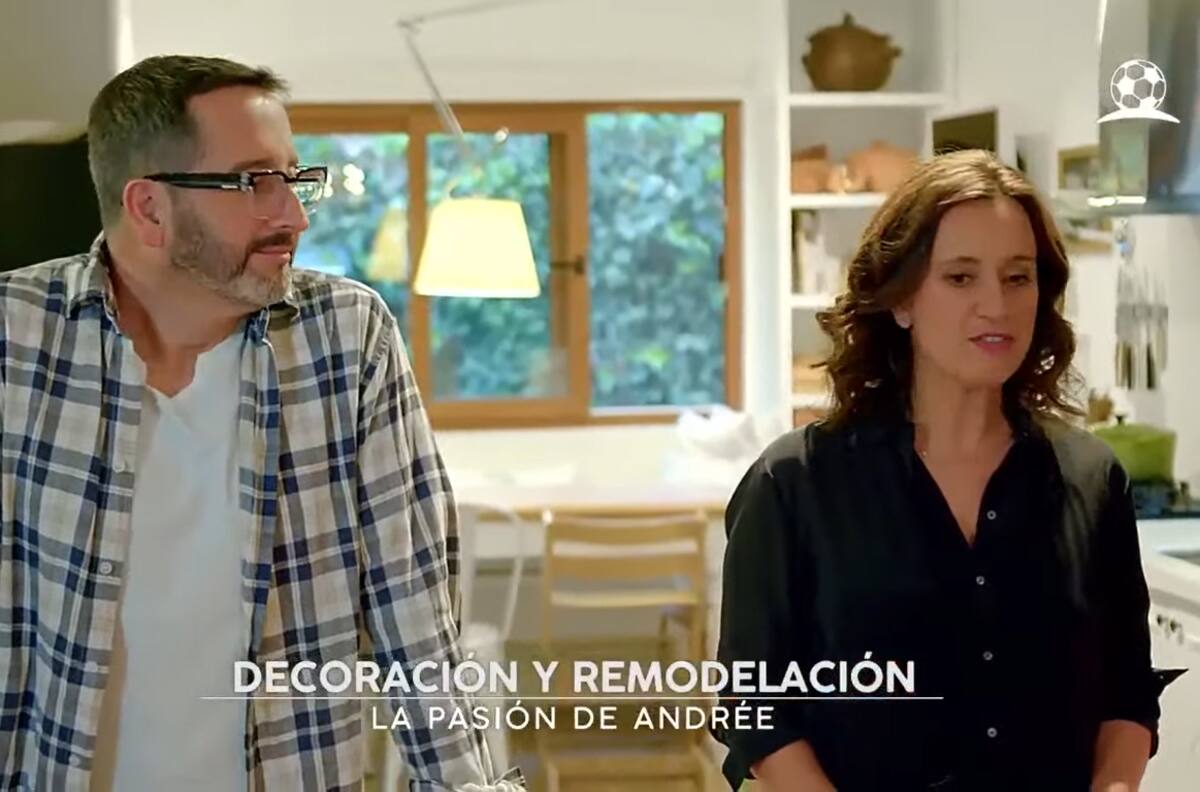 Con un gran patio y una pequeña casa para su hija, Alma: Eduardo Fuentes muestra su hogar junto a su esposa, Andrée Burgat