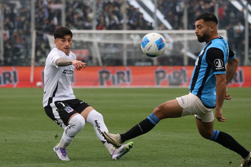 Un triunfo dejaría a los albos como únicos líderes de la Liga de Primera. Foto: Agencia Aton.