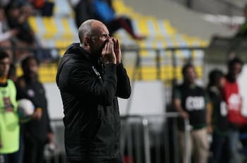 Hoy llegaría a Viña: Everton, a un paso de confirmar a su nuevo DT