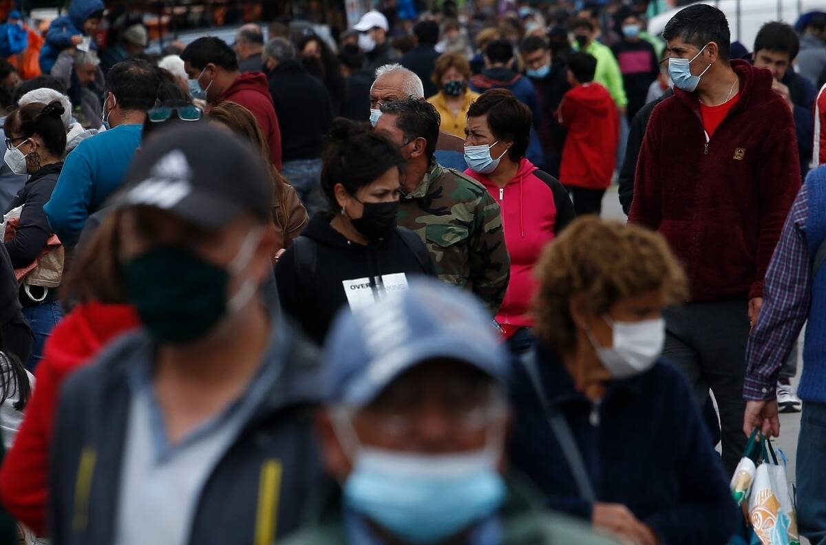 Nueva cifra récord de Covid-19: Minsal reporta 26.727 casos nuevos y positividad se eleva al 19,1%