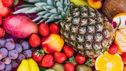 Esta popular y económica fruta chilena puede ser clave para combatir virus respiratorios en invierno