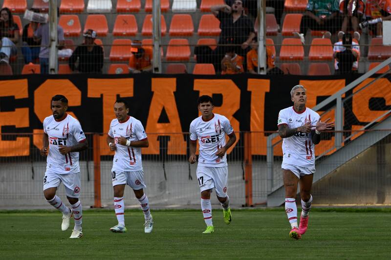 quiere llevarse el triunfo ante Santiago Wanderers.