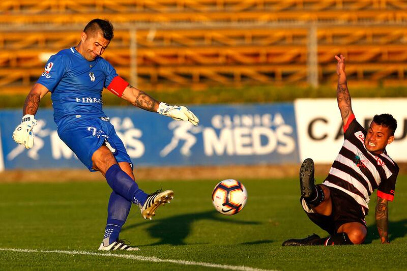 El ahora exarquero dio a conocer su fanatismo por la U y cuando un representante lo bajó de llegar al club. Foto: Aton.