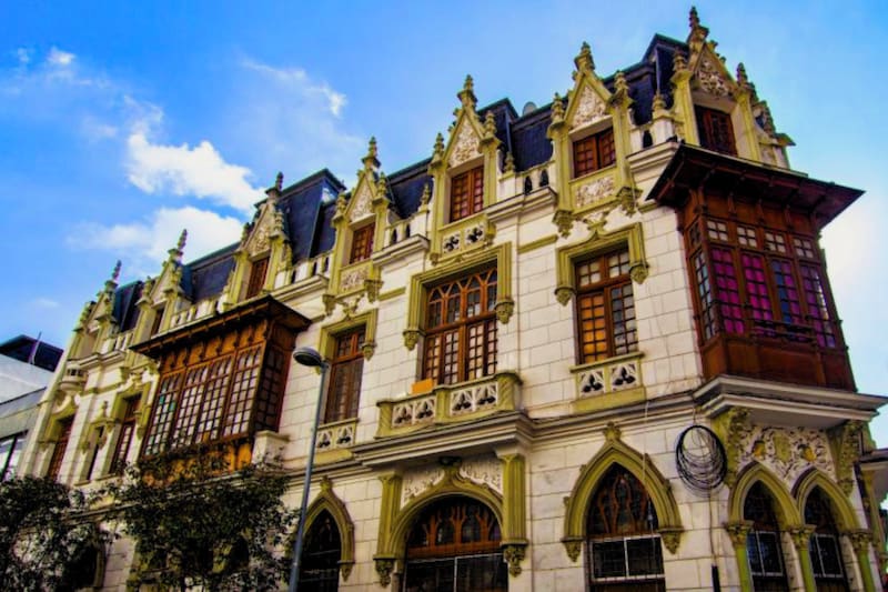 El lugar en Santiago que destaca por su arquitectura estilo europeo. Foto: Ministerio de las Culturas, las Artes y el Patrimonio.