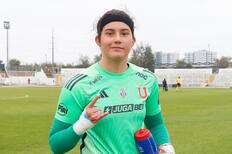 Oriana Cristancho, el “cerrojo” azul de 16 años que mantiene con vida a la U en Copa Libertadores