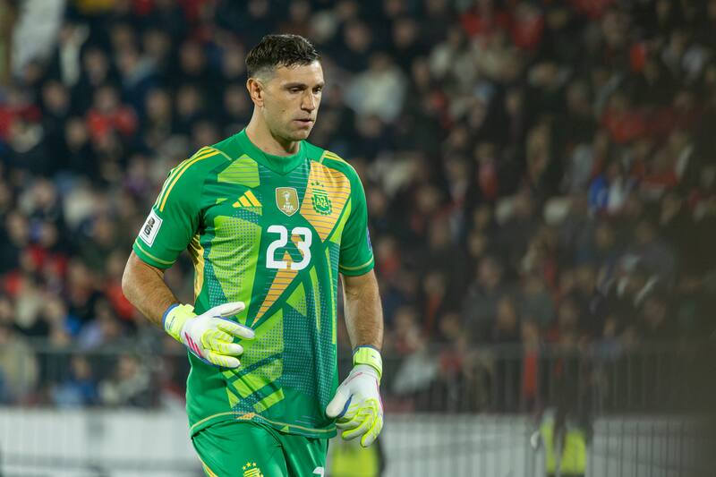 Emiliano Martínez en el duelo frente a Chile por Eliminatorias 2025. Foto: Felipe Escobedo
