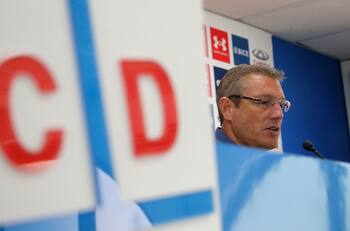 ¿Deja la UC? Aseguran que Tati Buljubasich entró en el radar de la Selección Chilena