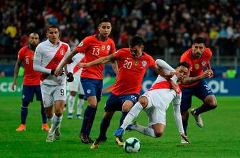 Conmebol no asegura el inicio de las Clasificatorias a Qatar 2022 este año