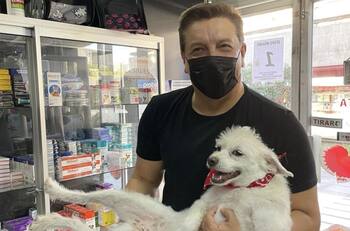 Julio César Rodríguez celebró a su perrita, Blanquita con especial agradecimiento a Laura Prieto