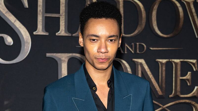 Kit Young es parte del elenco.