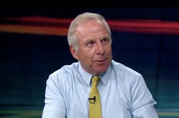 Fernando Paulsen tuvo que abandonar en vivo su programa radial tras fallecimiento de su madre