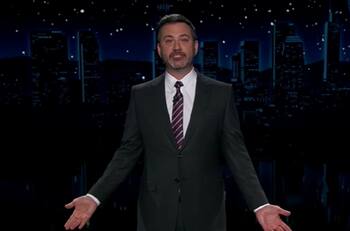 Hasta Jimmy Kimmel se rió de Chile: Destacó en su late show brote de Covid por cumpleaños de un gato