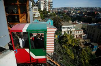 Esto cuesta comprar un departamento nuevo en Valparaíso, según cada barrio