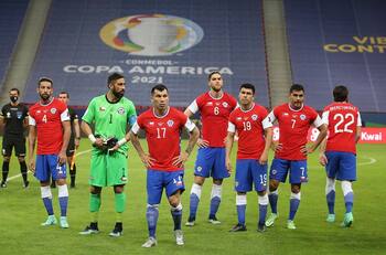 Veterano delantero de la Selección Brasileña lanzó dura advertencia a La Roja