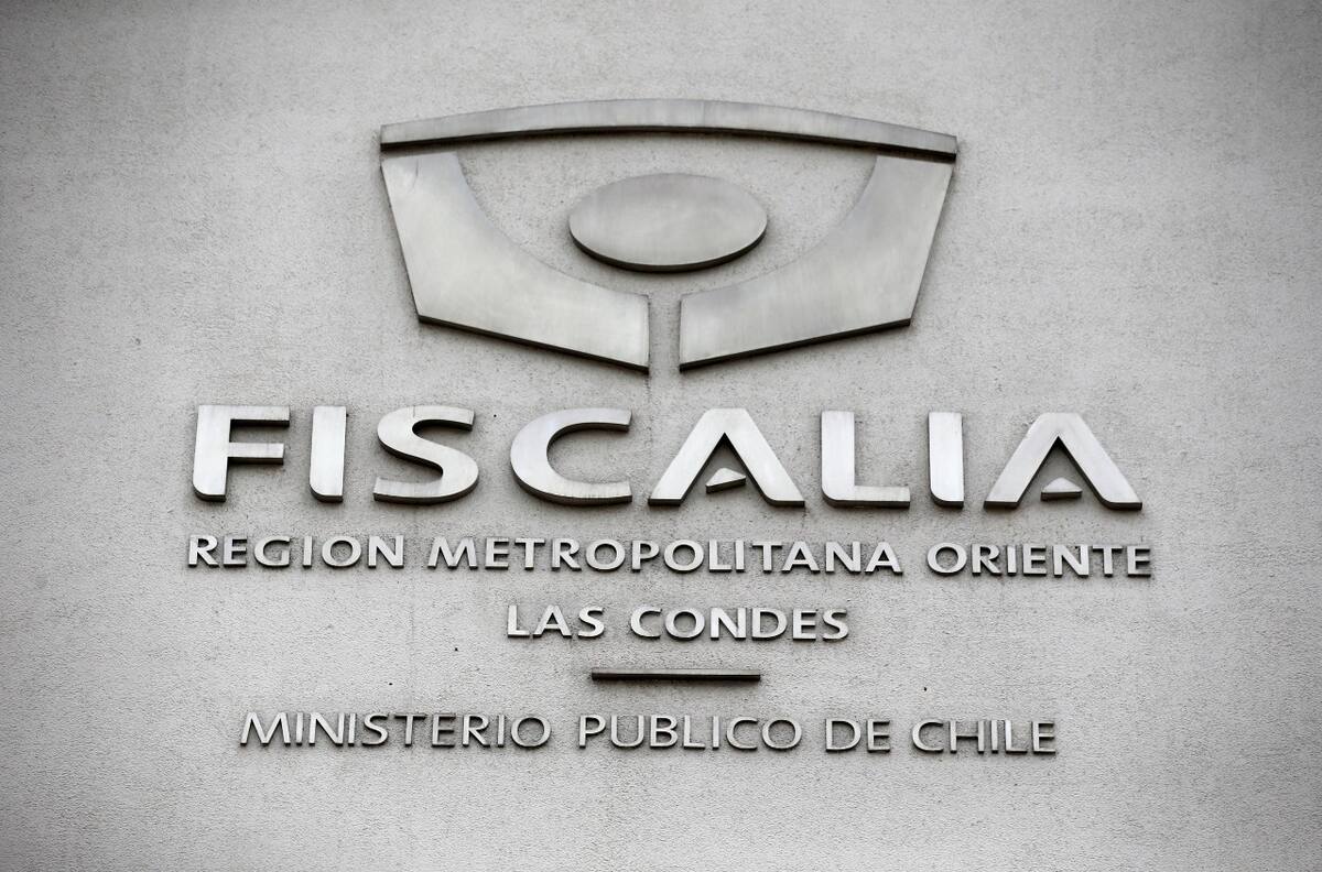 Quedó con arresto domiciliario nocturno el empresario que organizó fiesta en Peñalolén