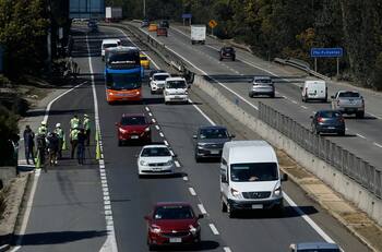 Fiestas Patrias: Revisa los horarios y rutas con el peaje a $1.000 y pistas 3x1 para este domingo 19