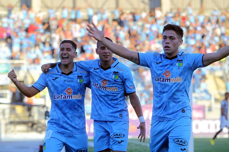 O'Higgins venció por 5-1 a Colo Colo la última vez que ambas escuadras se midieron en El Teniente.