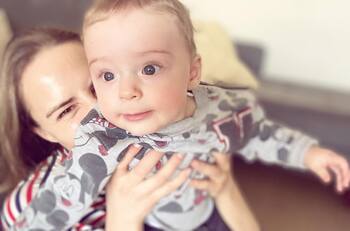 "Siento que cada vez me necesita menos": Valeria Ortega comparte tiernos avances de su pequeño hijo Oliver