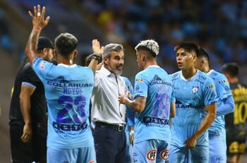 Ya lo vivió en la U: el nuevo calvario que vive Juan Pablo Gómez con Miguel Ramírez en Iquique