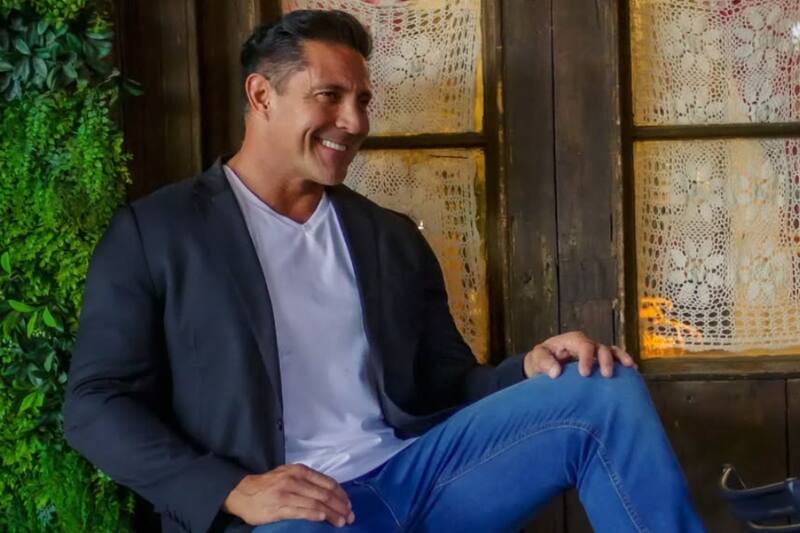 El modelo e ingeniero cambió su rutina de ejercicio para verse más fibroso en Arsmate.