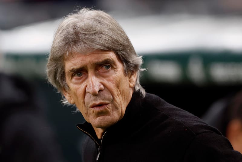 El Ingeniero dirigiendo al Real Betis. Foto: EFE