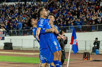 El relator y comentarista que tendrá la U en la vuelta con Independiente por Copa Sudamericana