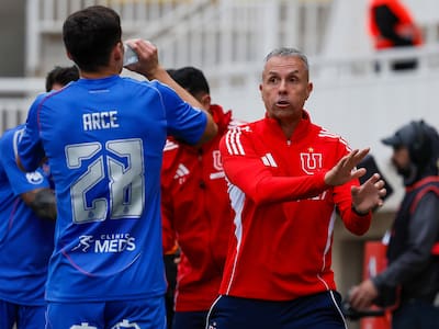 Otro lesionado: Agustín Arce se baja de la Roja Sub-20 y no estará en Copa Chile con la U