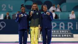 FOTO | El notable gesto de Simone Biles con Rebeca Andrade en París 2024 que da la vuelta al mundo