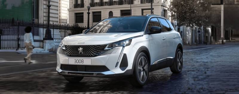 El coche de la comunicadora tiene una pantalla táctil de 10 pulgadas.