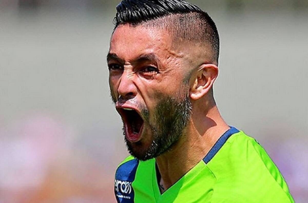 Arquero metió autogolazo después de este remate del 'Chino' Millar