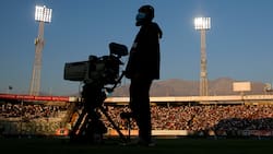 Contratos de televisión millonarios y fútbol estancado: el fracaso chileno en la era del fútbol-negocio