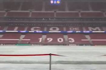 VIDEO | La nieve invade el estadio del Atlético de Madrid previo a una jornada decisiva en Champions League