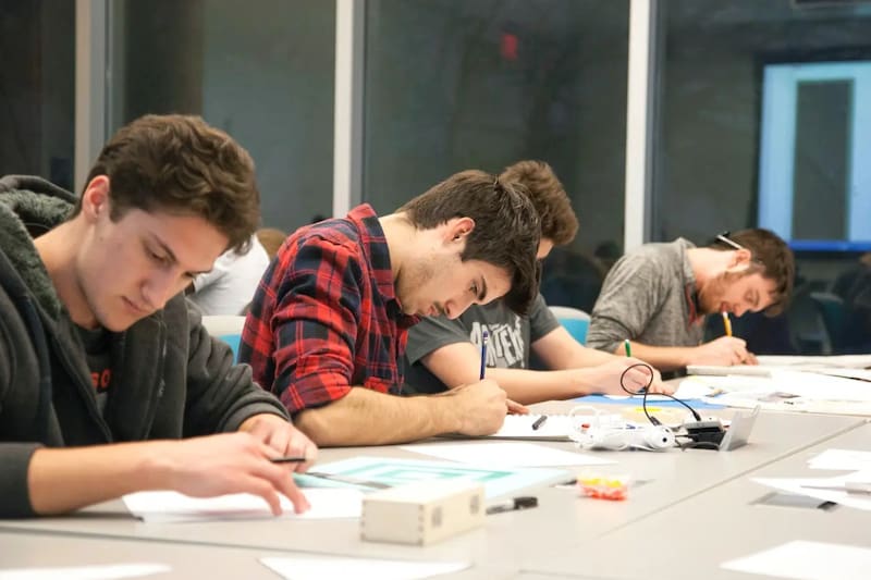 Este 23 de enero se cierra la primera etapa del proceso de matrícula.