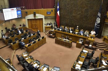Con 42 votos a favor: Senado aprobó en general reforma que reabre proceso constituyente