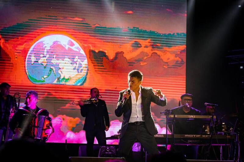 El cantante dará un show de alto nivel y lleno de sorpresas para celebrar el aniversario de su segundo álbum de estudio.