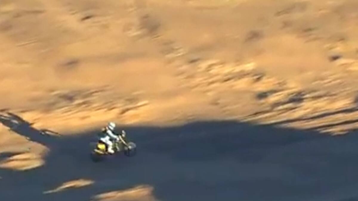 Dura caída de uno de los candidatos a ganar el Dakar
