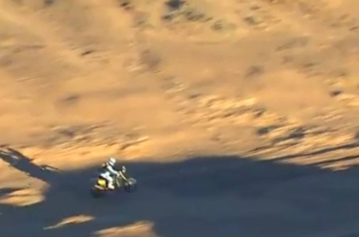 Dura caída de uno de los candidatos a ganar el Dakar