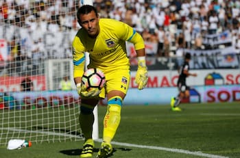 Justo Villar atento a Colo Colo: "En el fútbol y en la vida nada es casualidad"