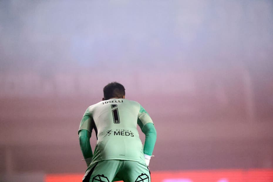 El arquero fue el más bajo ante Limache. Foto: Aton.