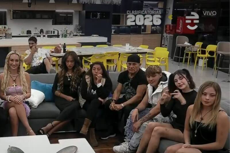 Dos participantes abandonan "Gran Hermano" Chile.