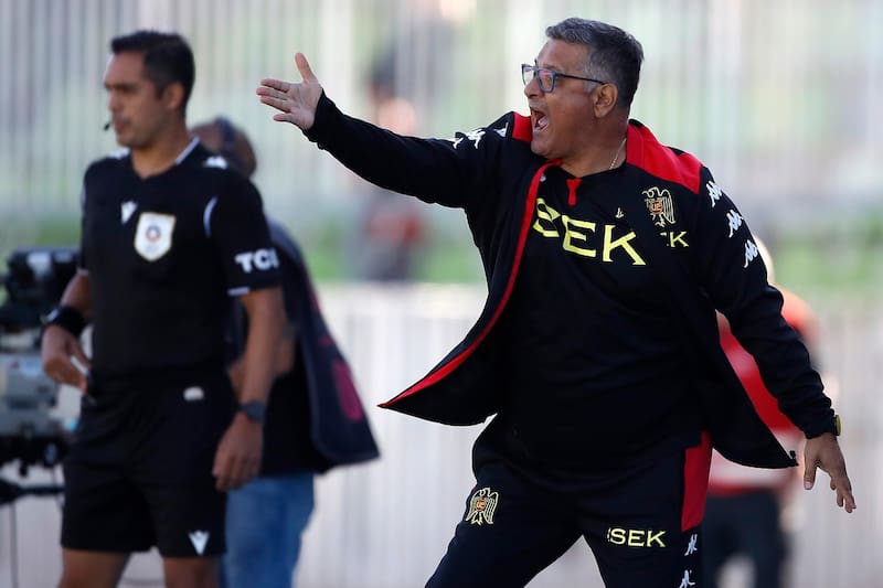 Ronald Fuentes nno ha podido ganar este 2023 al mando de Unión Española. Crédito: Aton