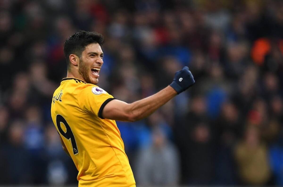 Raúl Jiménez prepara un posible regreso anticipado a las canchas