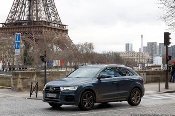 Estacionamientos más caros para los SUV ¿funcionaría en Chile?