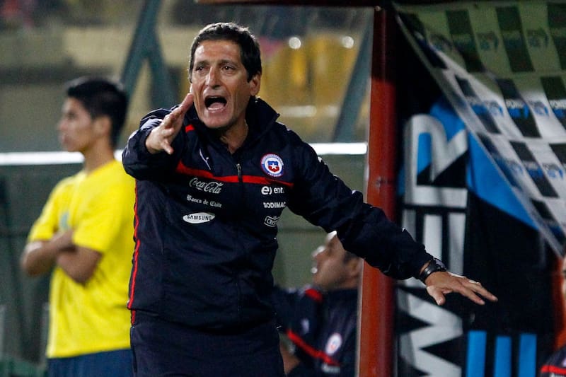 El Comandante en su exitoso paso por La Roja sub 20. Foto: Photosport.