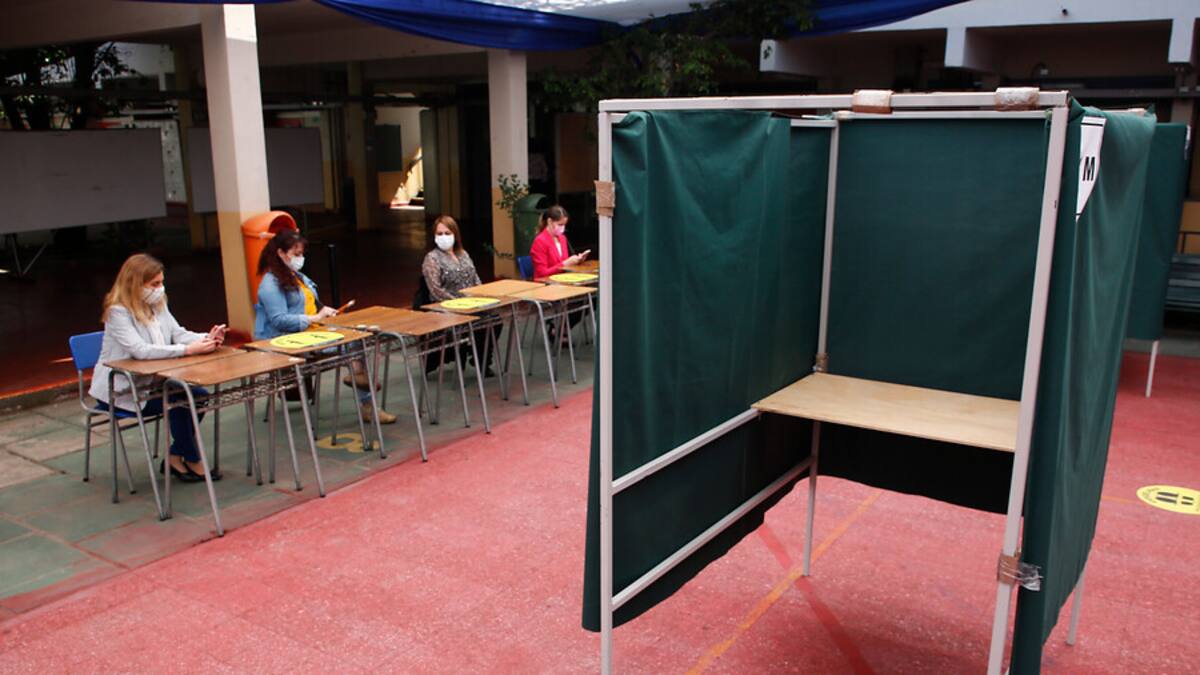 Voto asistido: personas en silla de ruedas podrán sufragar fuera de la cámara el día del Plebiscito