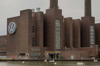 Volkswagen en crisis: el fabricante alemán cerraría tres fábricas