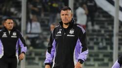 Alfredo Stöhwing respalda a Jorge Almirón tras empate de Colo Colo: “Ojala pueda continuar”