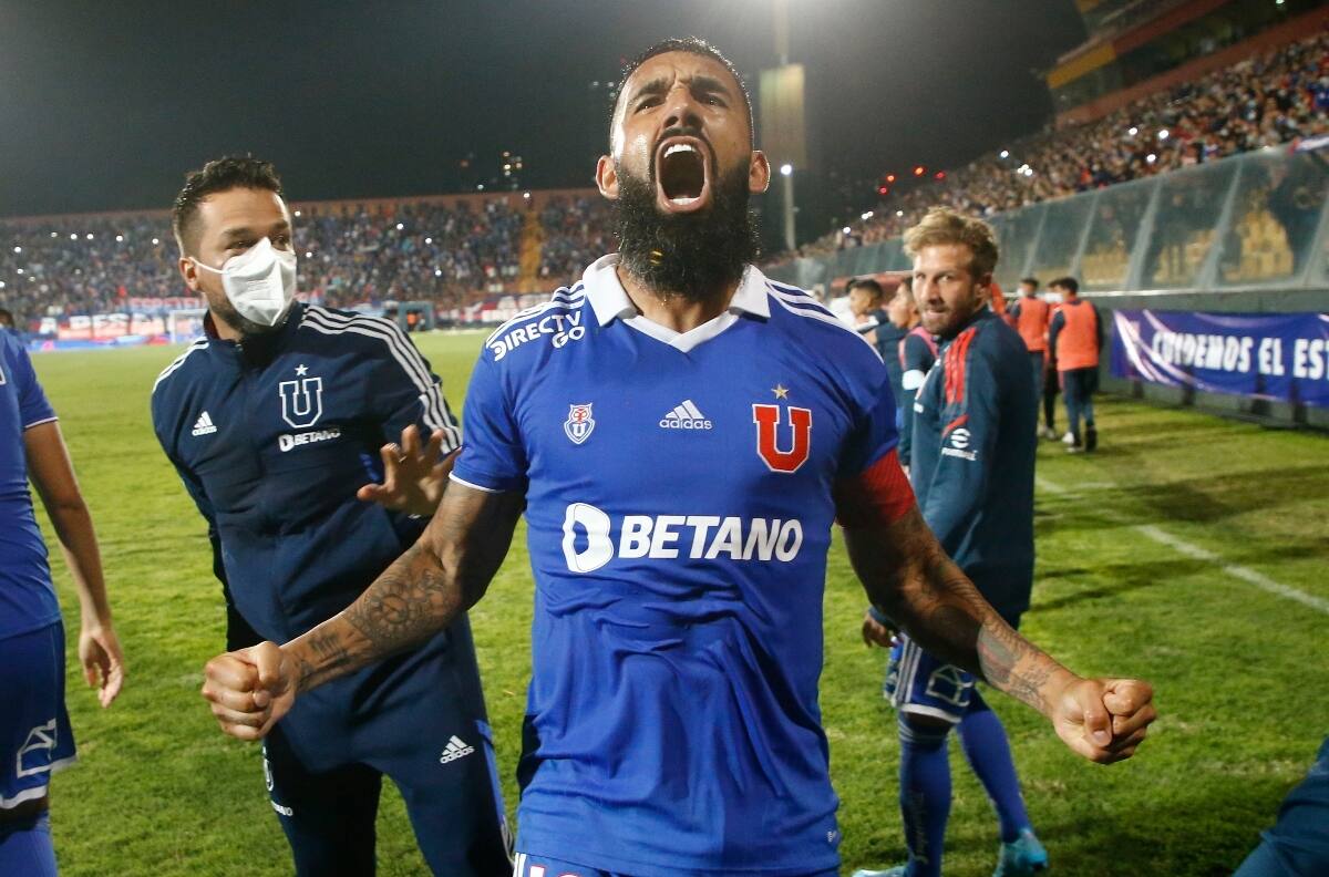 "Orgulloso de estar vivo para verlo": la emotiva felicitación del papá de Ronnie Fernández por su nominación a La Roja